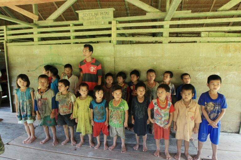 Tuntutlah Ilmu Sampai ke Hutan